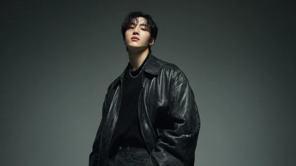 검은 옷만 입는 사람을 위한 스타일 팁 7가지